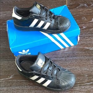 Adidas Superstar